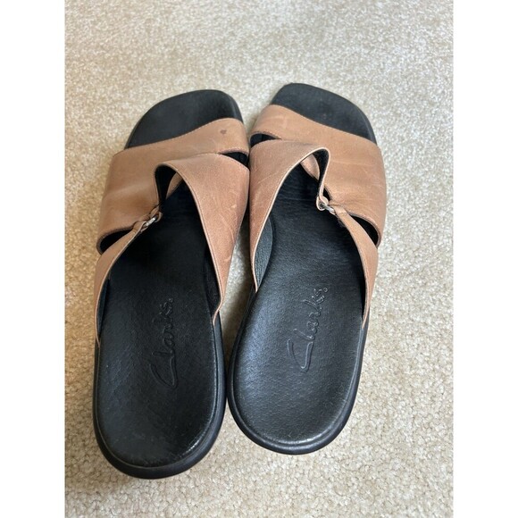 Clarks Women's Sandals Size 8.5M Brown Slip On Buckle Open Toe Leather - Picture 3 of 6